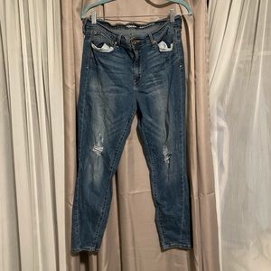 denizen from levi’s high rise ankle jegging
